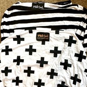 Milk snob car seat & breastfeeding covers